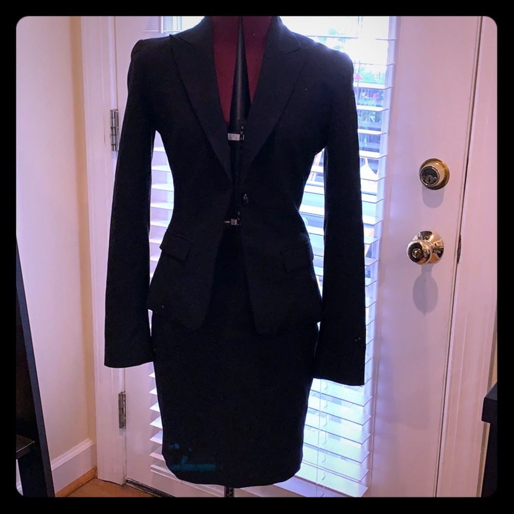 Tahari suit